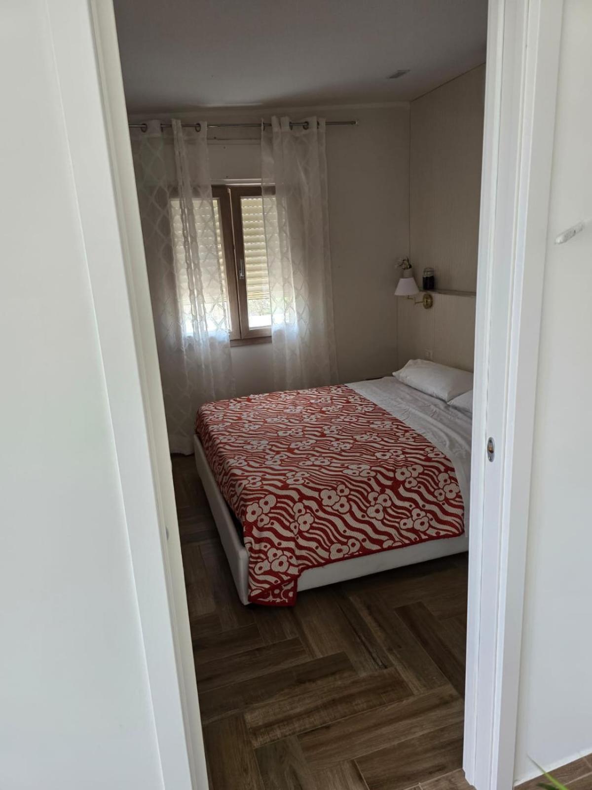 Guest Room Nesea Pellaro Buitenkant foto