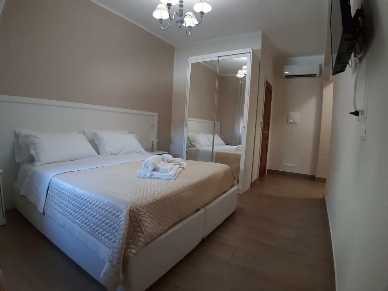 Guest Room Nesea Pellaro Buitenkant foto