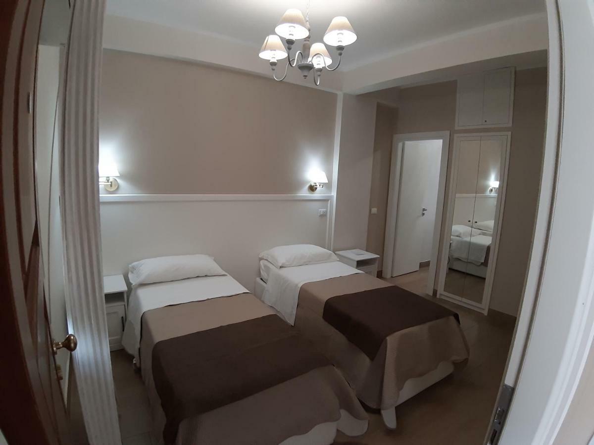 Guest Room Nesea Pellaro Buitenkant foto